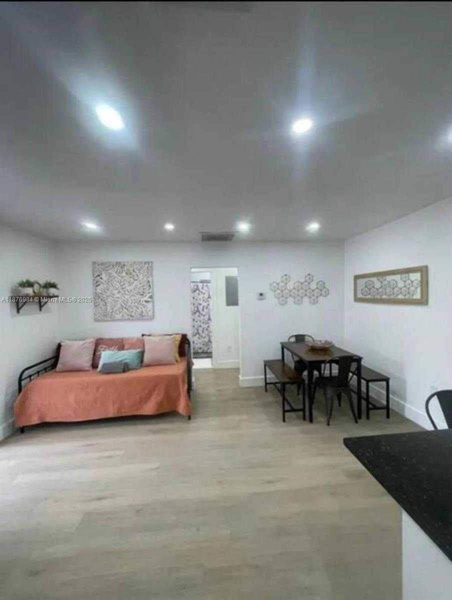 Small Image of 7814 NORTH WEST 5TH CT #2, Miami Number 14