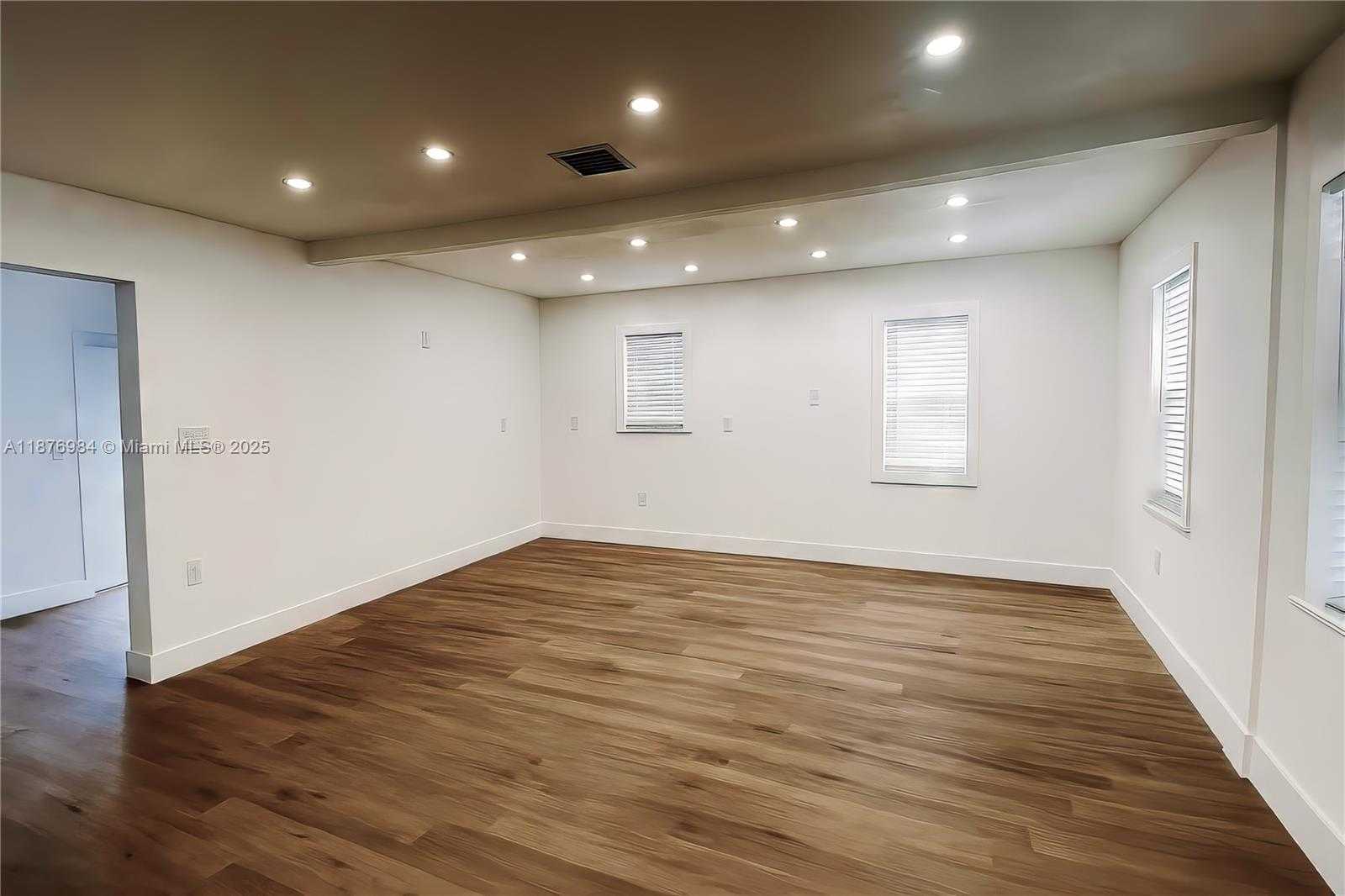 Small Image of 7814 NORTH WEST 5TH CT #2, Miami Number 5