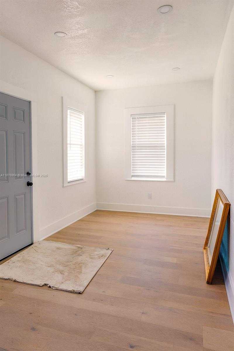 Small Image of 7814 NORTH WEST 5TH CT #2, Miami Number 7