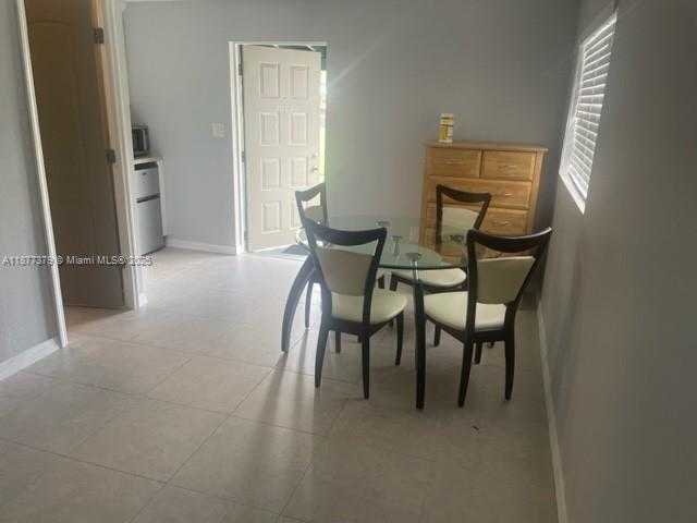 Small Image of 1041 NORTH EAST 35TH ST, Oakland Park Number 9