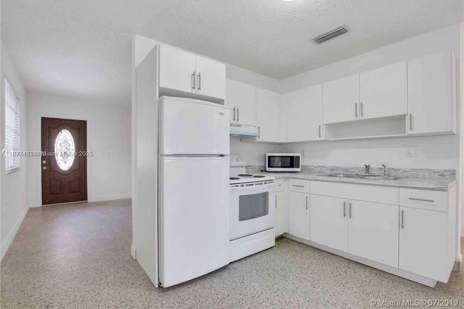 Small Image of 3500 SOUTH WEST 26TH ST #2, Miami Number 12