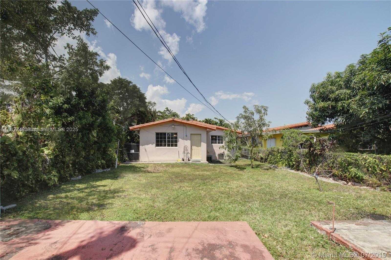 Small Image of 3500 SOUTH WEST 26TH ST #2, Miami Number 19