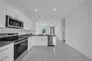Small Image of 928 HEPBURN AVE, Lehigh Acres Number 12