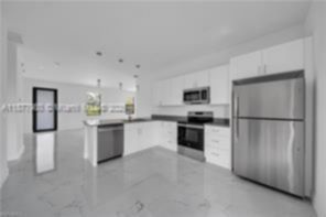 Small Image of 928 HEPBURN AVE, Lehigh Acres Number 27
