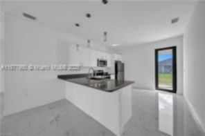 Small Image of 928 HEPBURN AVE, Lehigh Acres Number 28