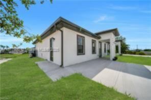 Small Image of 928 HEPBURN AVE, Lehigh Acres Number 35