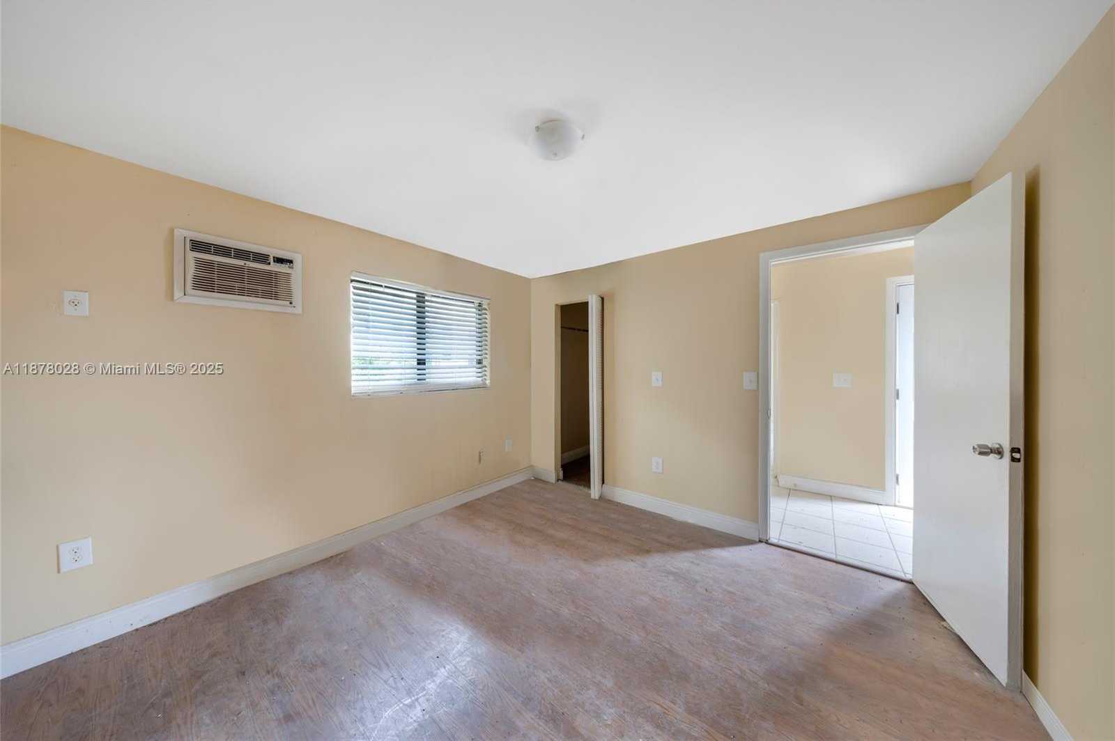 Small Image of 227 NORTH WEST 17TH AVE, Miami Number 15