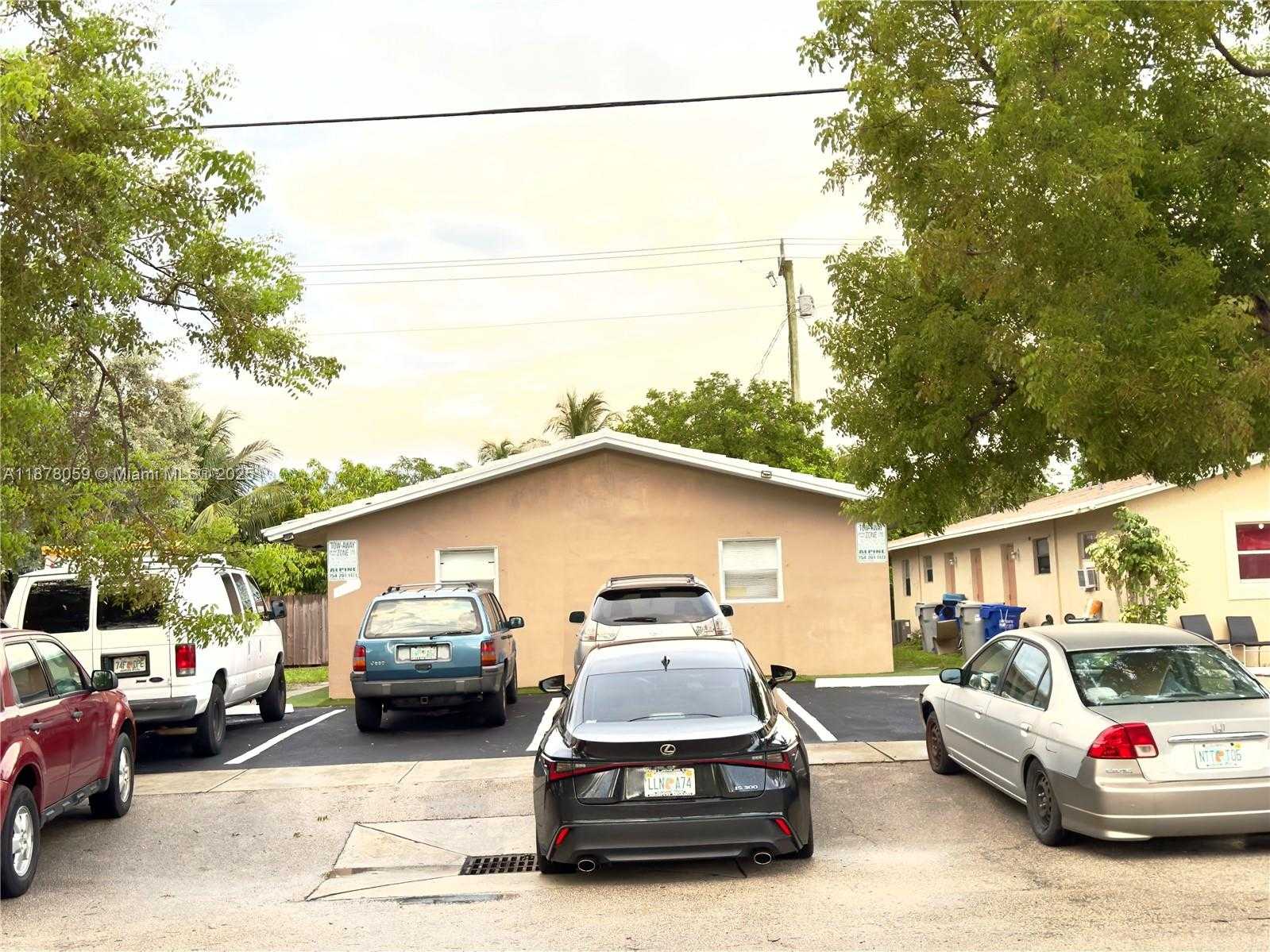 Small Image of 3830 NORTH EAST 15TH AVE #2, Pompano Beach Number 13