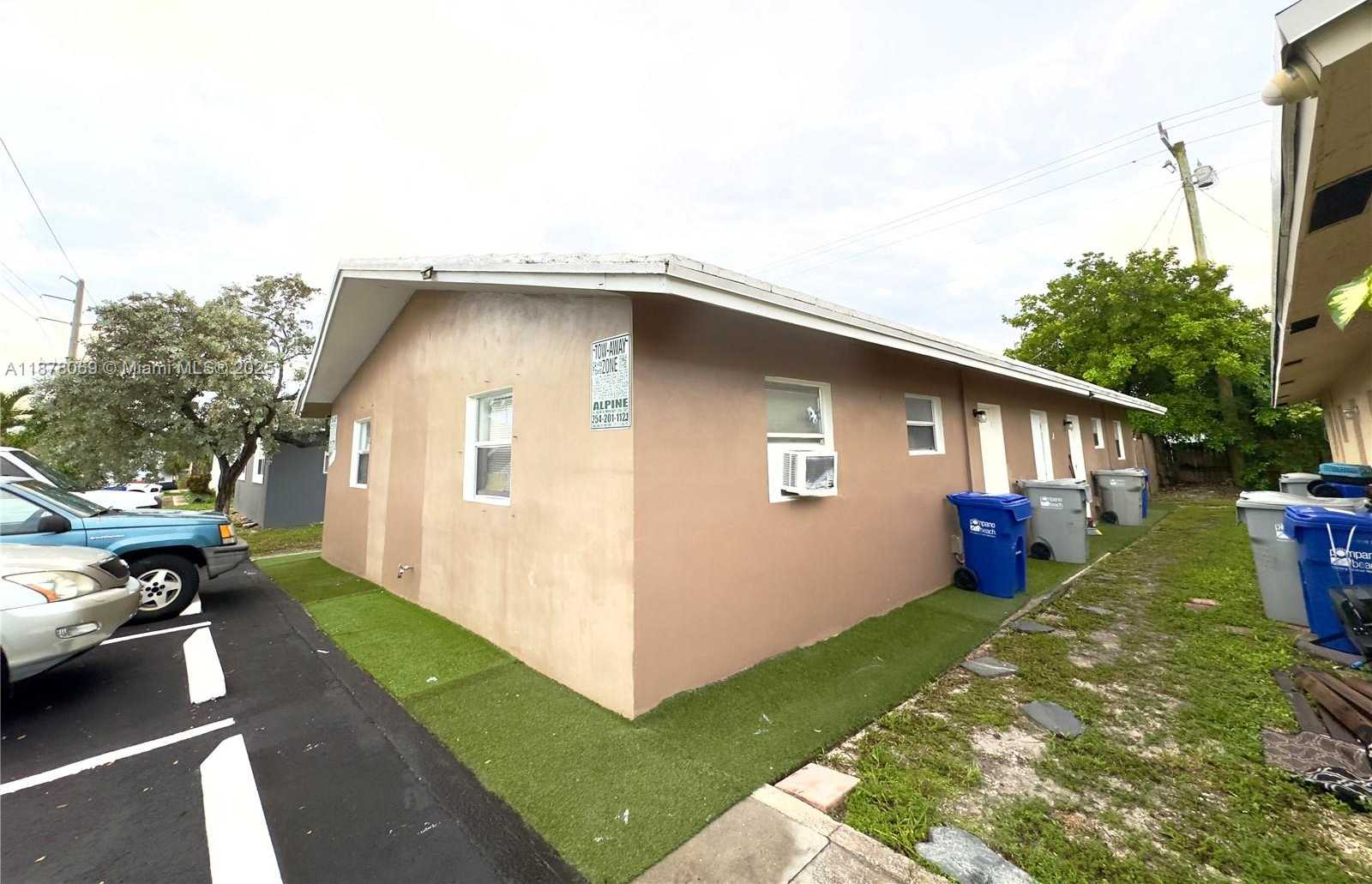 Small Image of 3830 NORTH EAST 15TH AVE #2, Pompano Beach Number 2