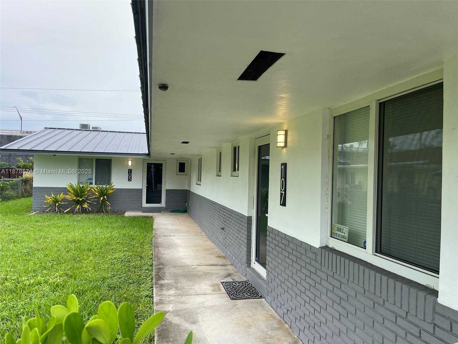 Small Image of 105 NORTH EAST 30TH CT #1 & 2 #2, Wilton Manors Number 2