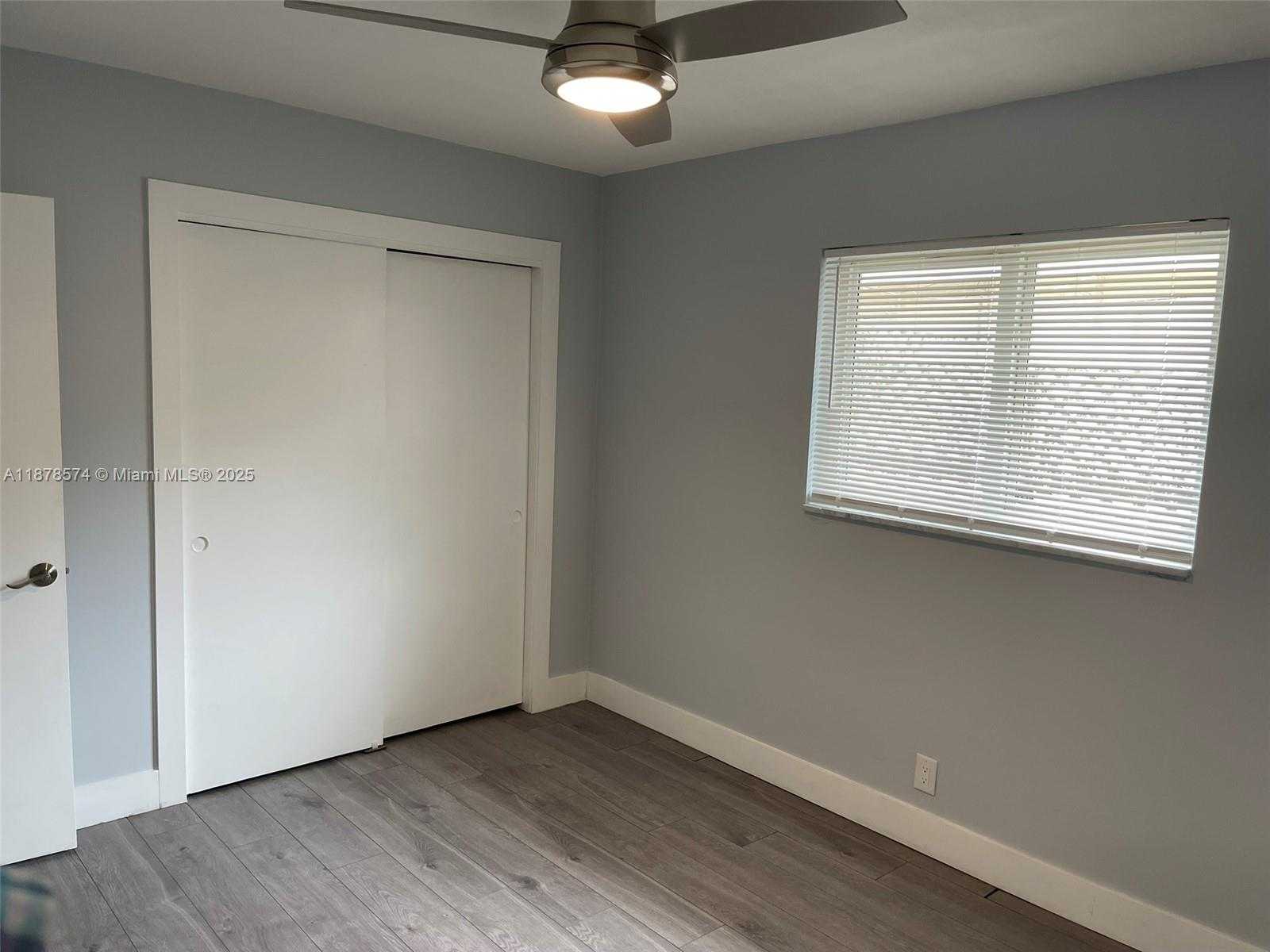 Small Image of 105 NORTH EAST 30TH CT #1 & 2 #2, Wilton Manors Number 9