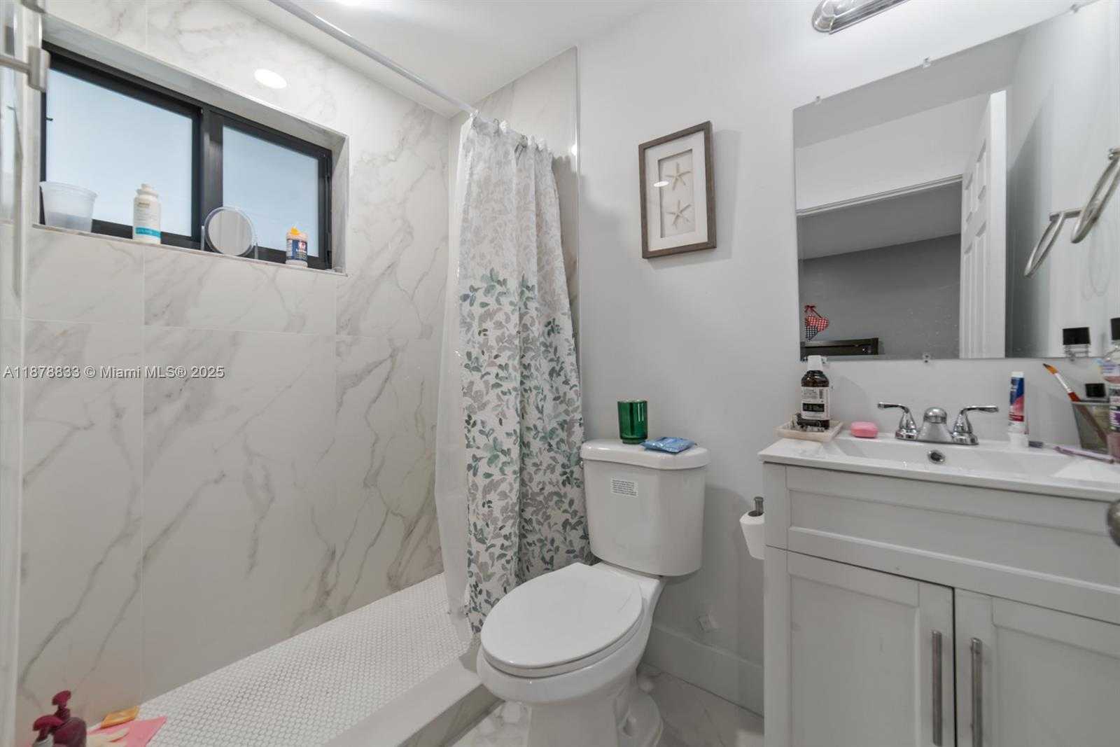 Small Image of 14501 NORTH EAST 14TH AVE, Miami Number 27