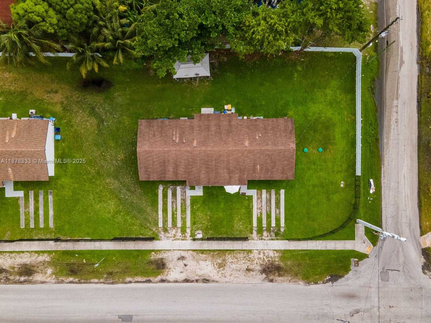 Small Image of 14501 NORTH EAST 14TH AVE, Miami Number 30