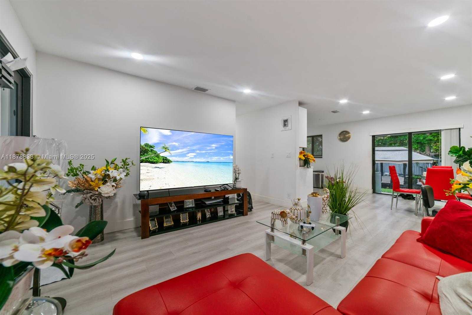Small Image of 14501 NORTH EAST 14TH AVE, Miami Number 4