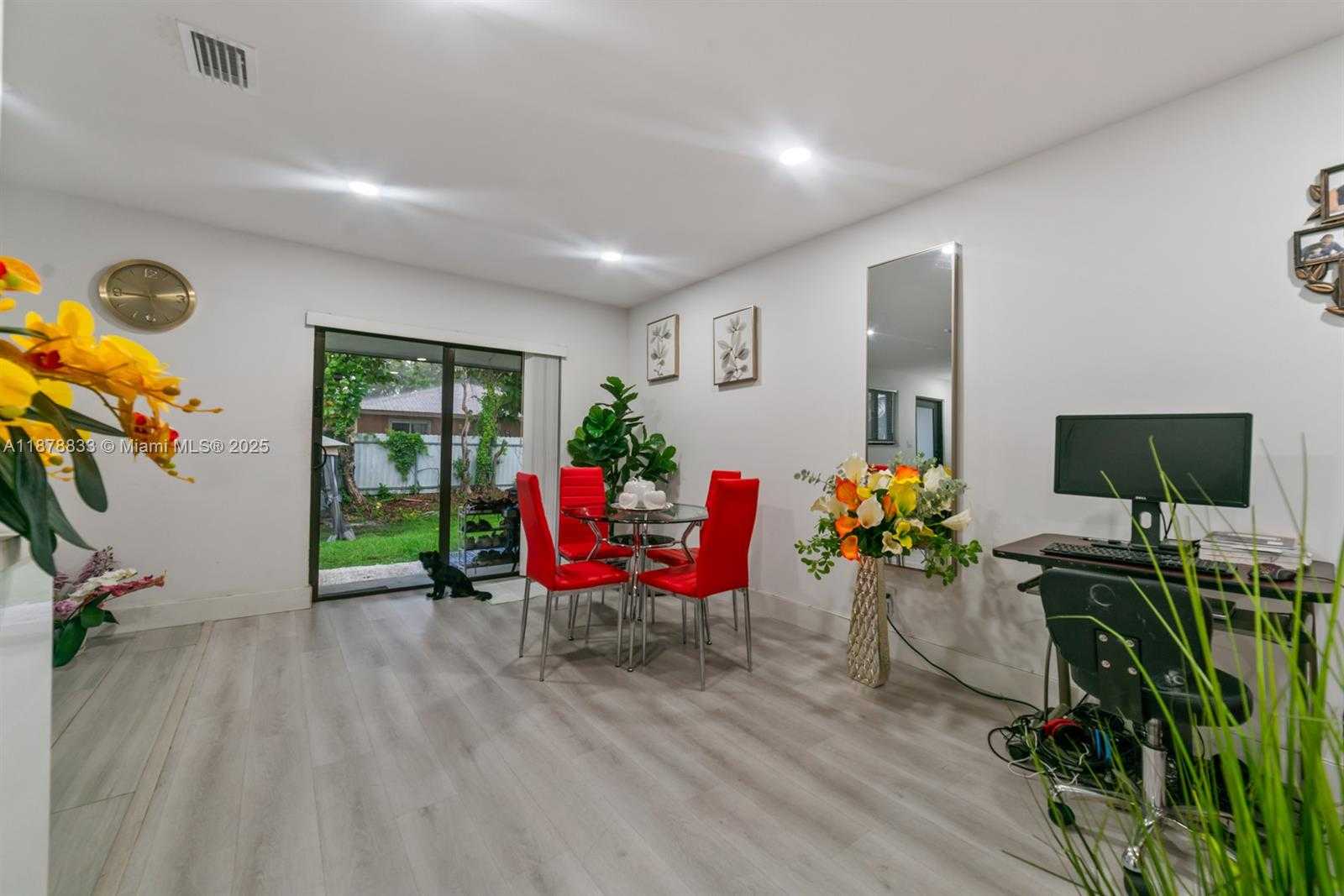 Small Image of 14501 NORTH EAST 14TH AVE, Miami Number 5