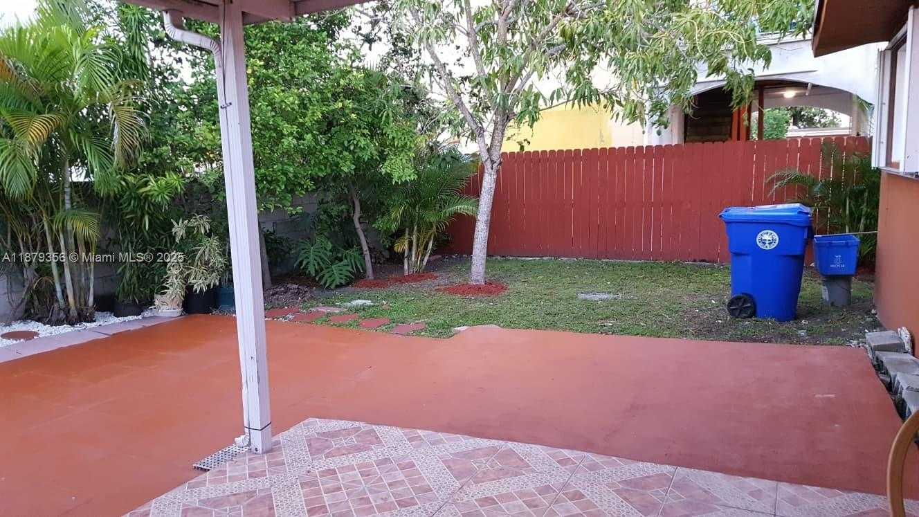 Small Image of 2915 SOUTH WEST 4TH ST #2, Miami Number 13