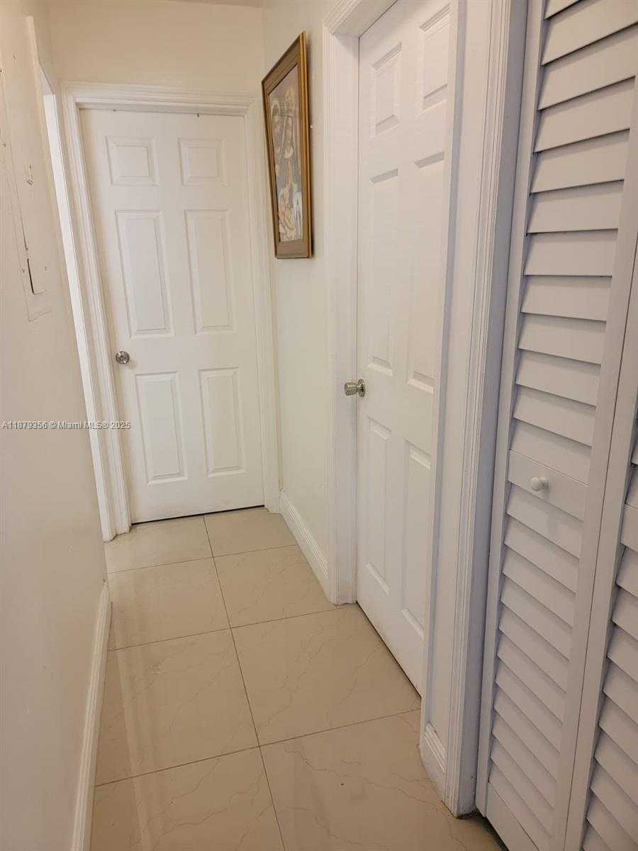 Small Image of 2915 SOUTH WEST 4TH ST #2, Miami Number 6