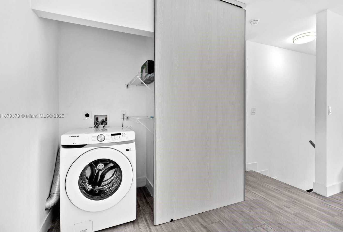Small Image of 1117 SOUTH WEST 13TH ST, Miami Number 5