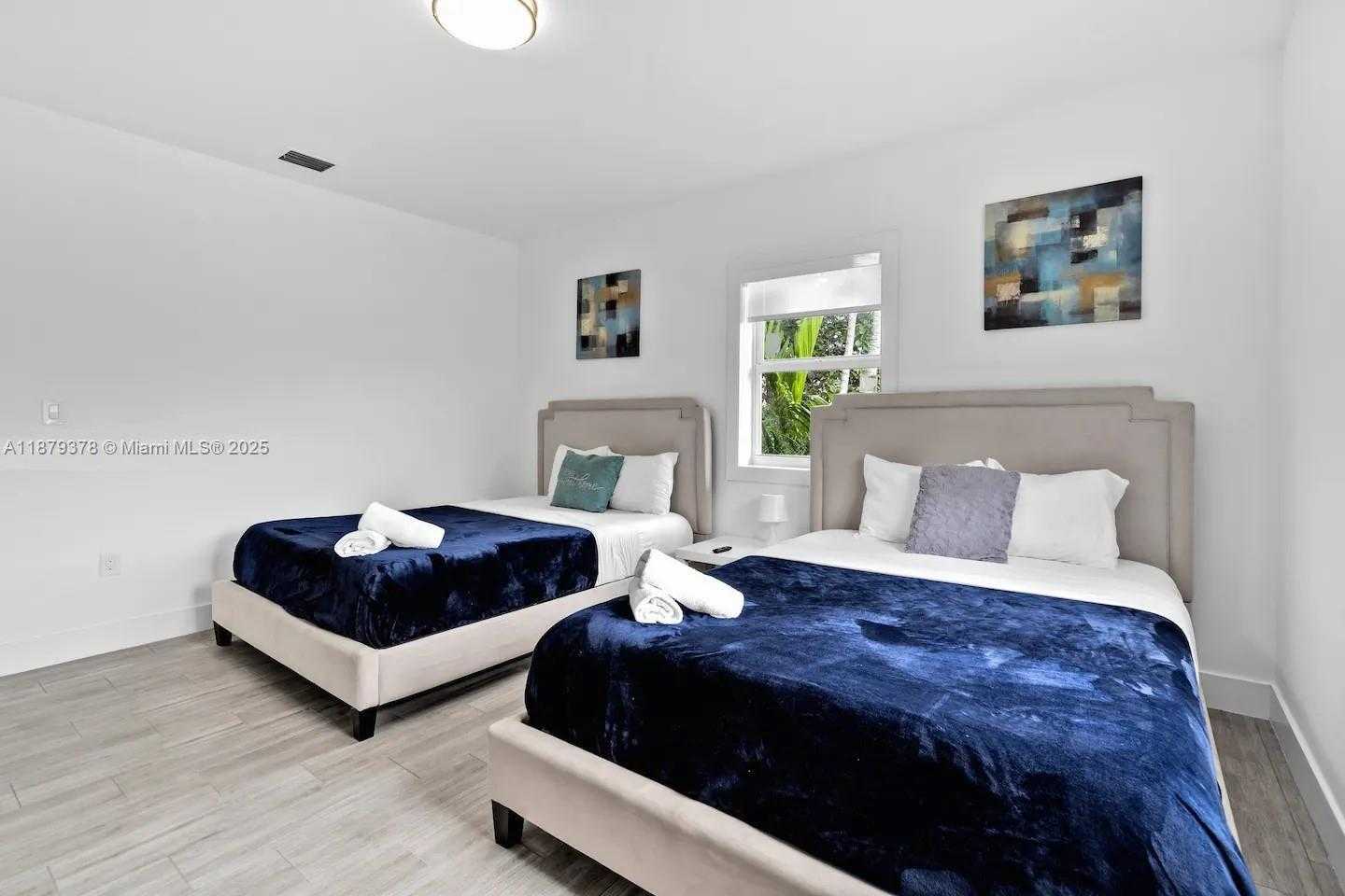 Small Image of 1117 SOUTH WEST 13TH ST, Miami Number 7