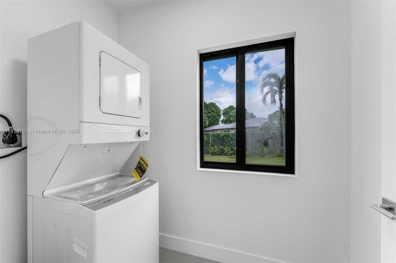 Small Image of Miami Number 43