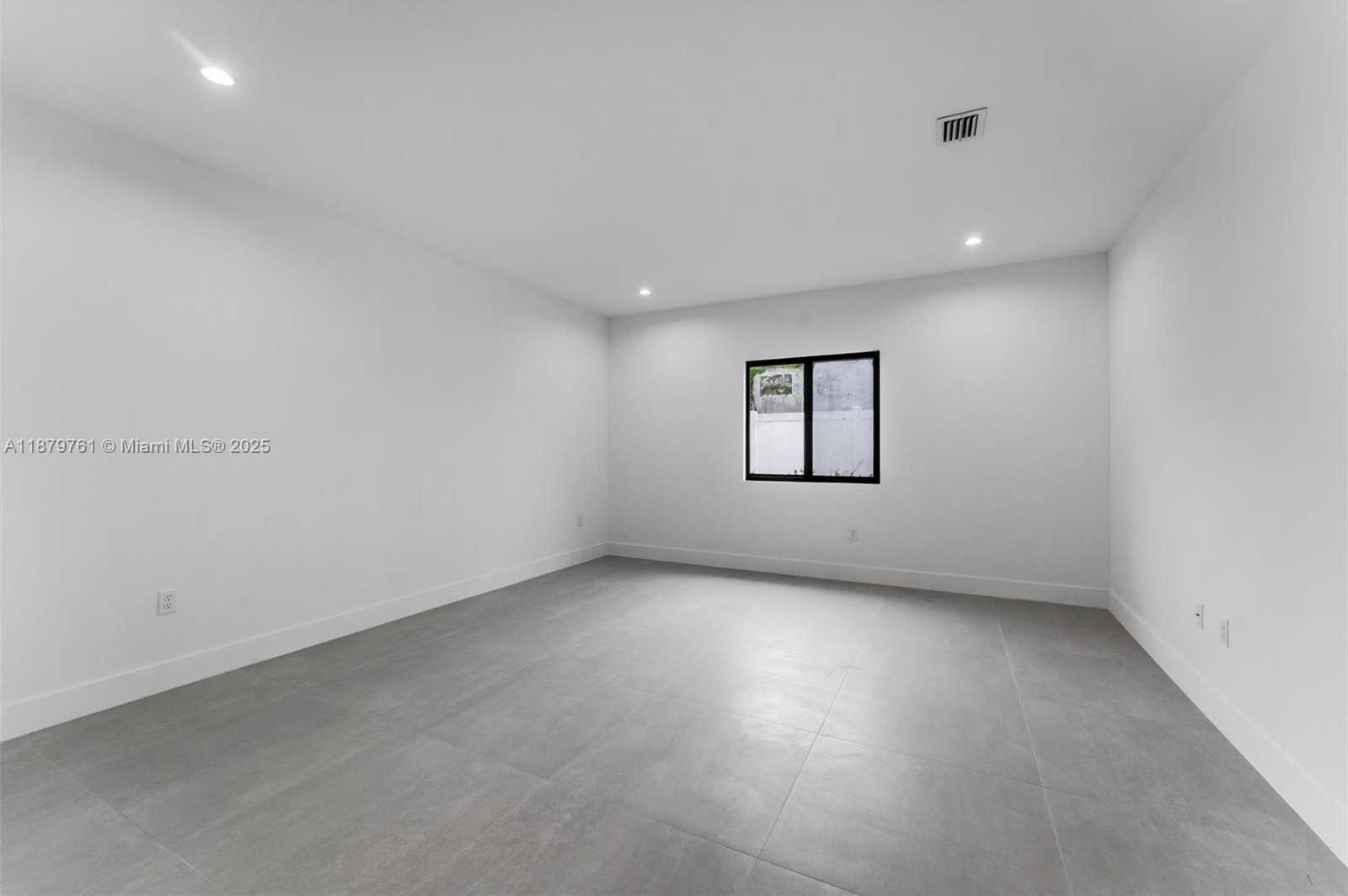 Small Image of Miami Number 60