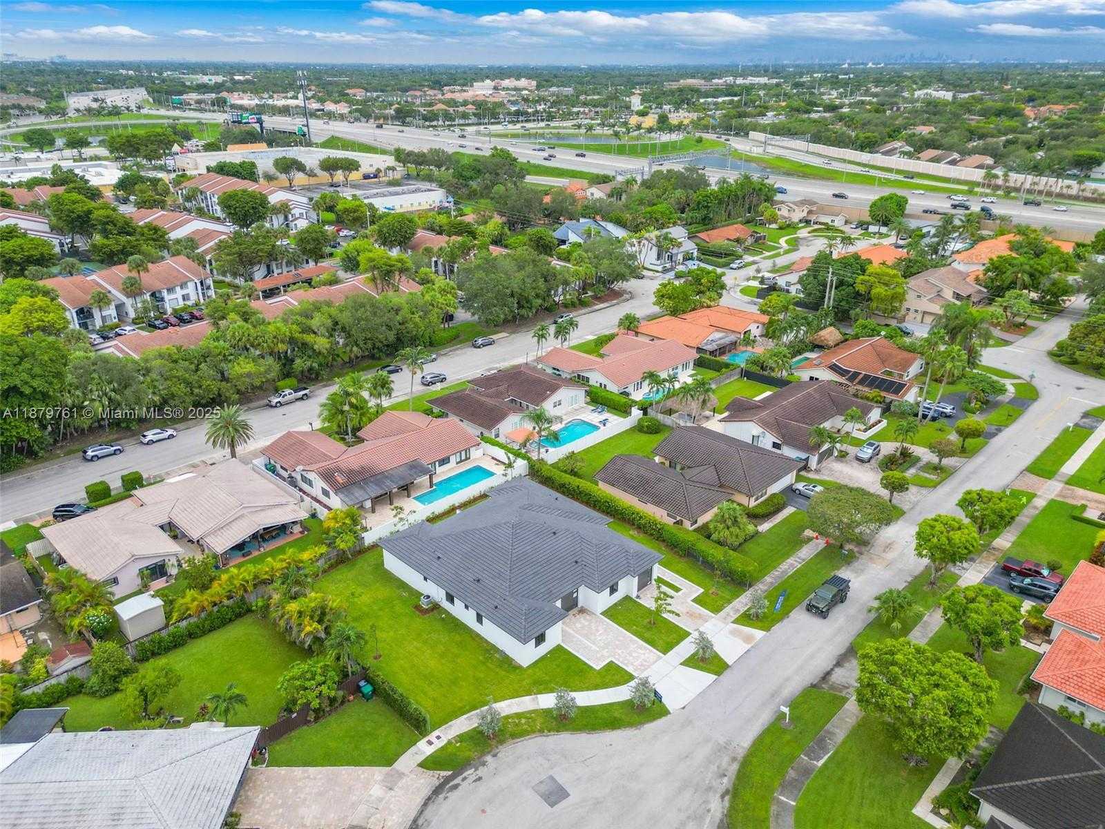 Small Image of Miami Number 66