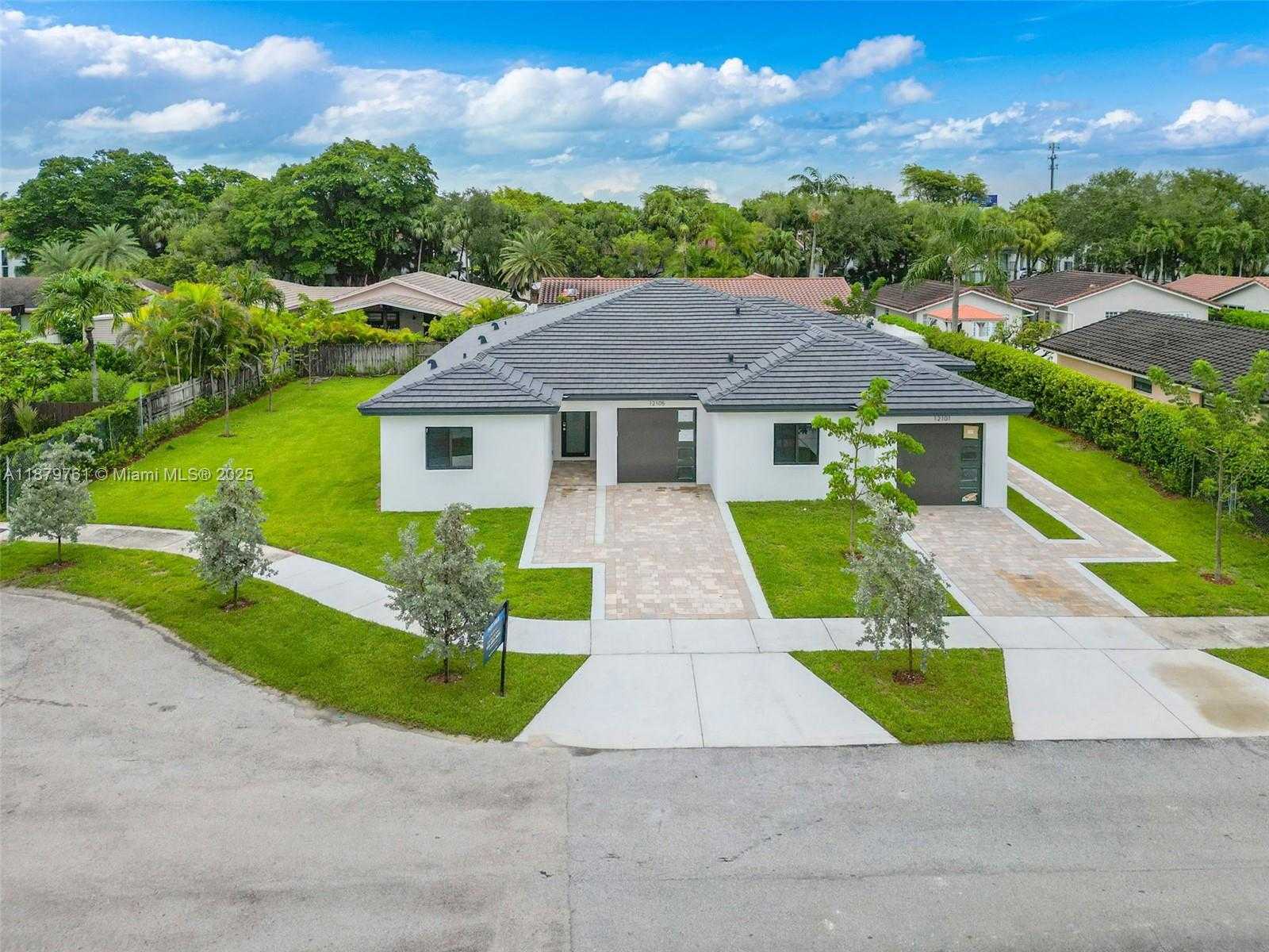 Small Image of Miami Number 76