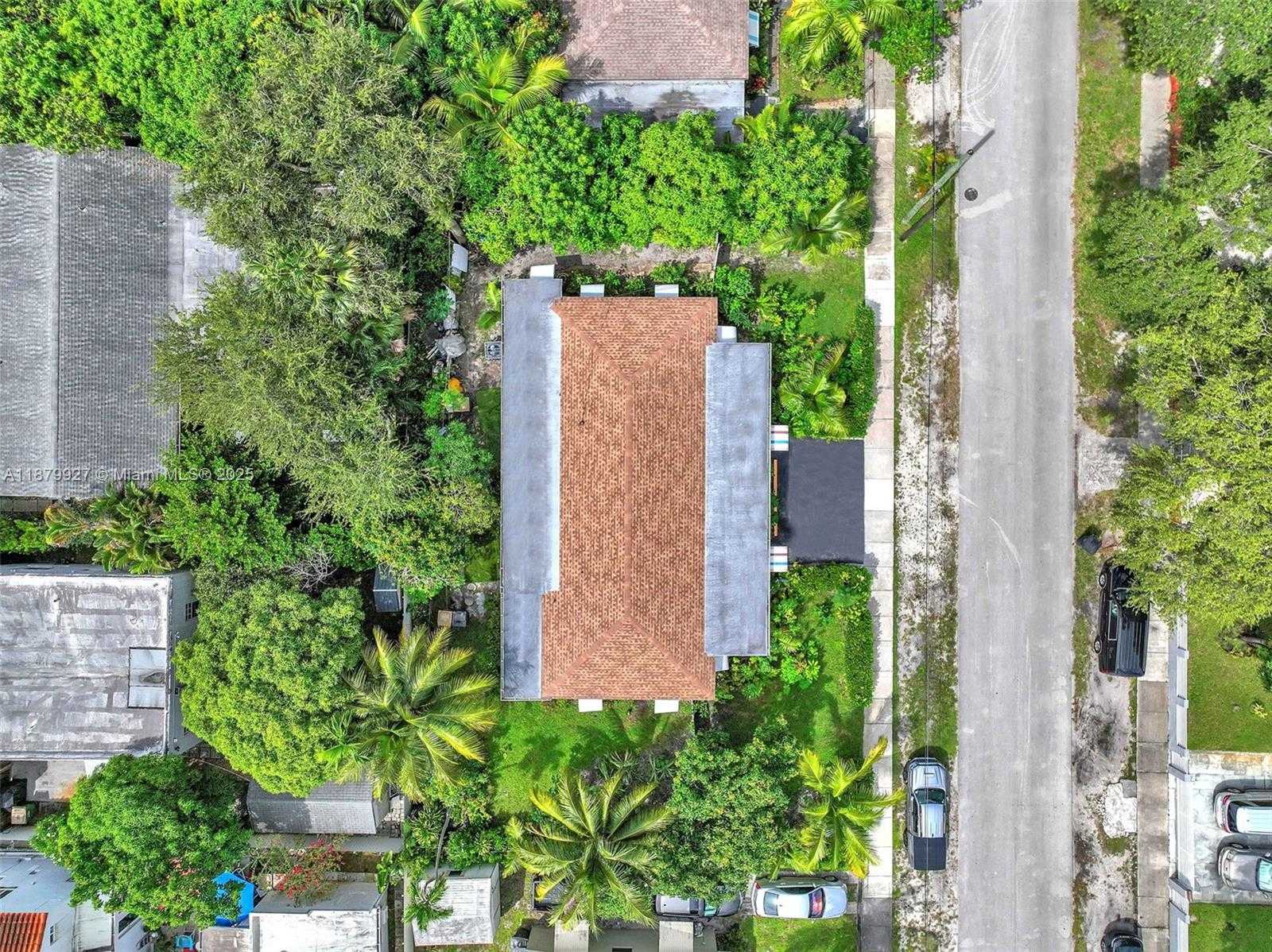 Small Image of 460 NORTH EAST 132ND ST, North Miami Number 14