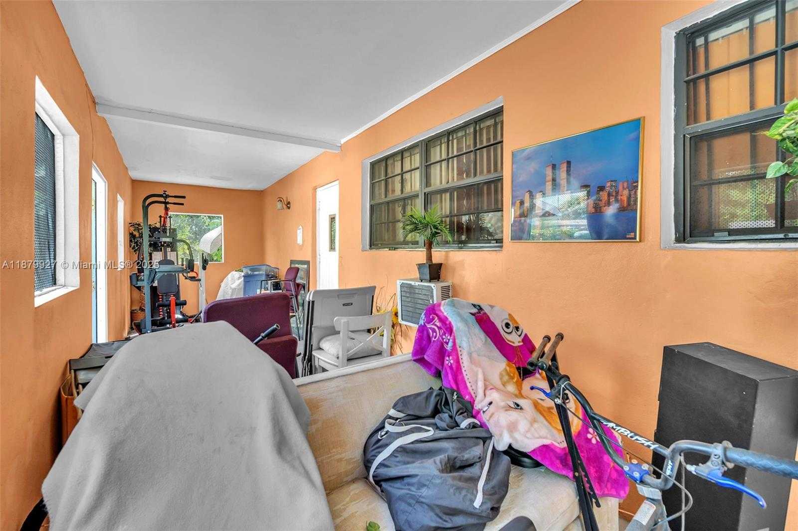 Small Image of 460 NORTH EAST 132ND ST, North Miami Number 31