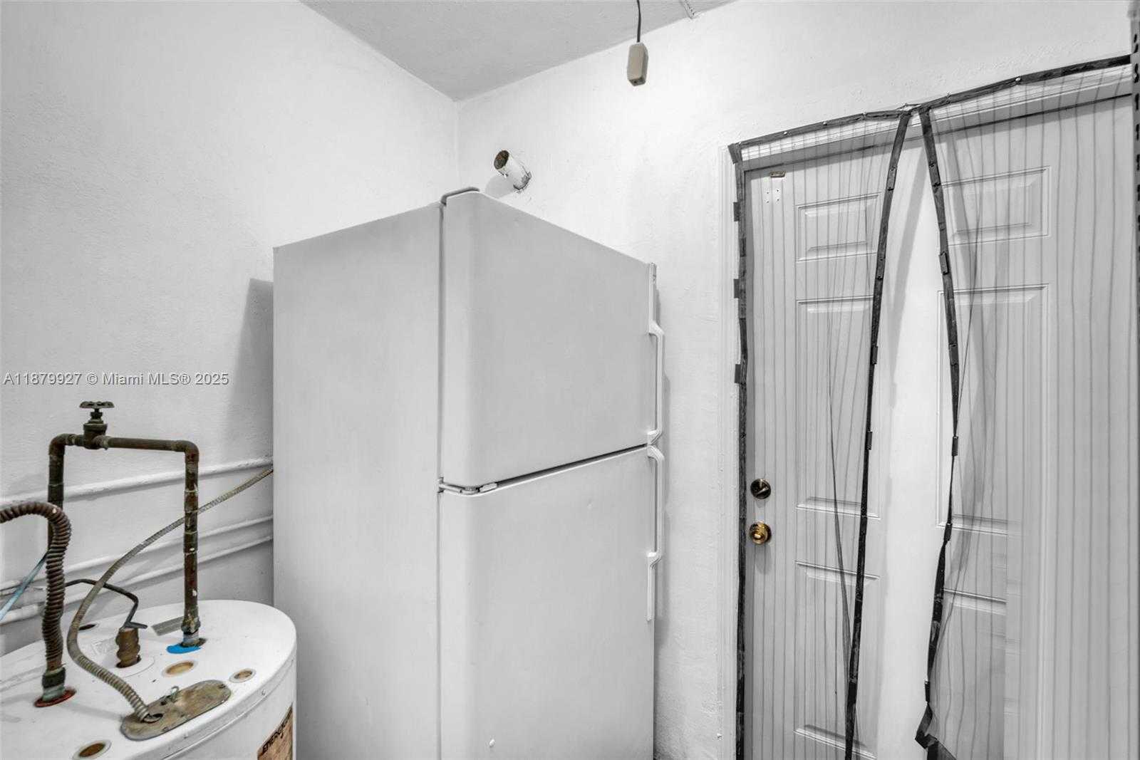 Small Image of 460 NORTH EAST 132ND ST, North Miami Number 36