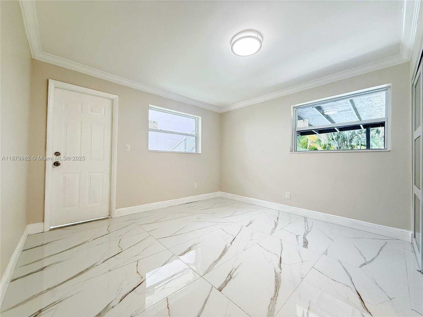 Small Image of 1666 SOUTH WEST 9TH ST, Miami Number 10
