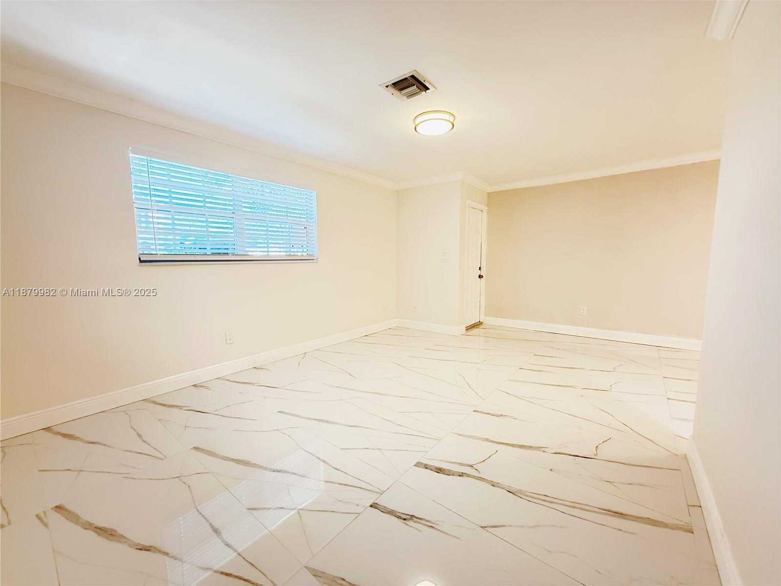 Small Image of 1666 SOUTH WEST 9TH ST, Miami Number 14
