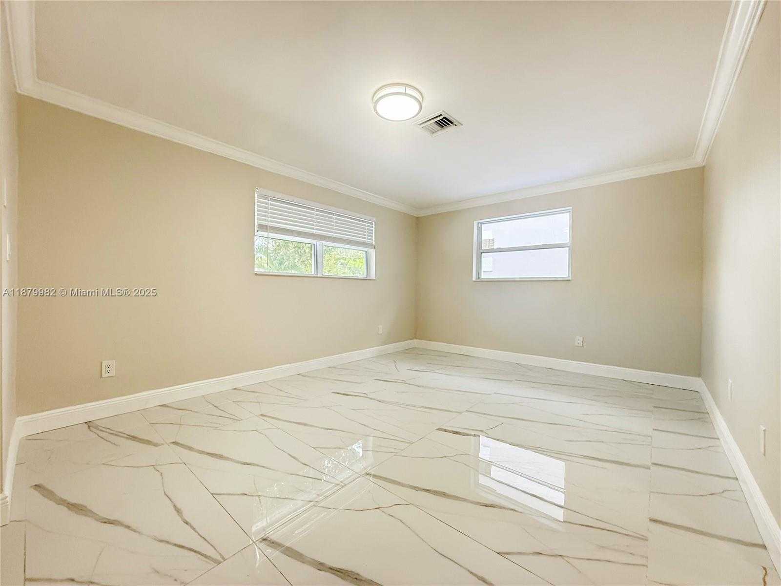 Small Image of 1666 SOUTH WEST 9TH ST, Miami Number 4