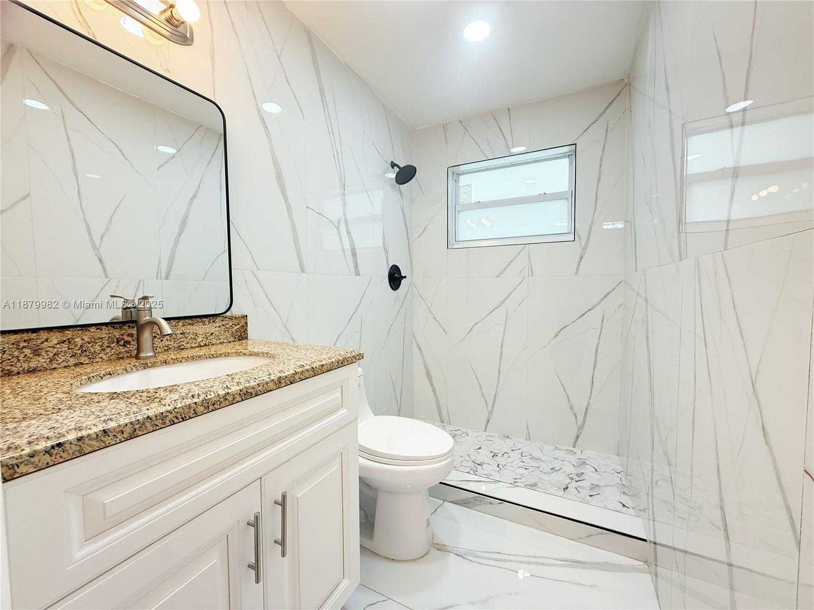 Small Image of 1666 SOUTH WEST 9TH ST, Miami Number 9