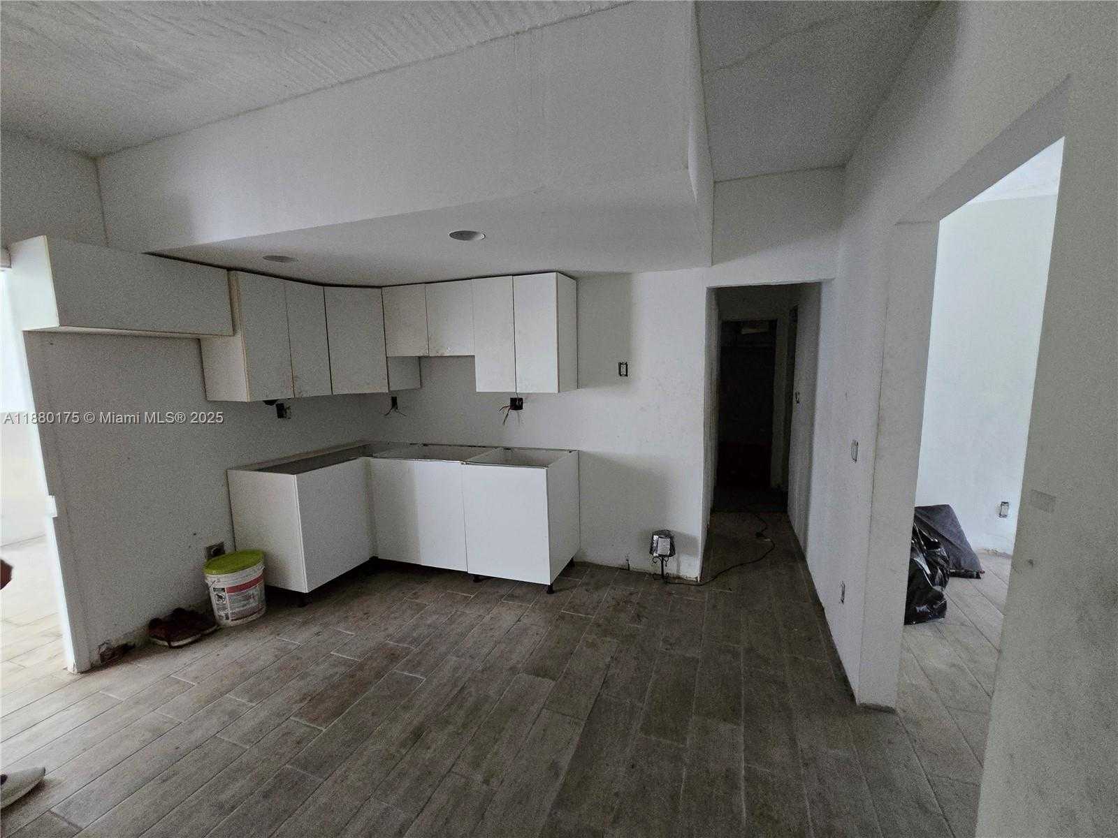 Small Image of 1817 NORTH WEST 90TH ST #3, Miami Number 3