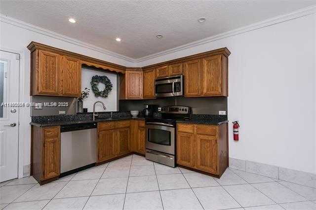 Small Image of 138 NORTH EAST 13TH AVE, Pompano Beach Number 17