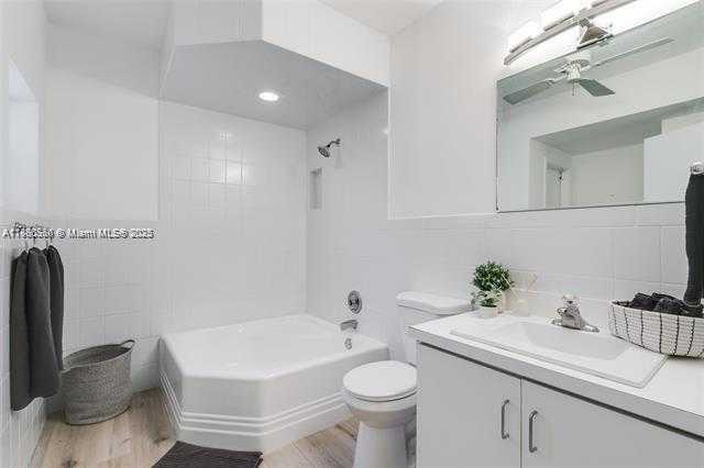 Small Image of 138 NORTH EAST 13TH AVE, Pompano Beach Number 20