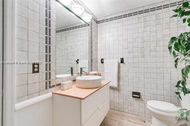 Small Image of 138 NORTH EAST 13TH AVE, Pompano Beach Number 40