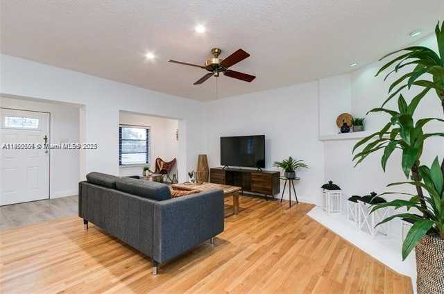 Small Image of 138 NORTH EAST 13TH AVE, Pompano Beach Number 5