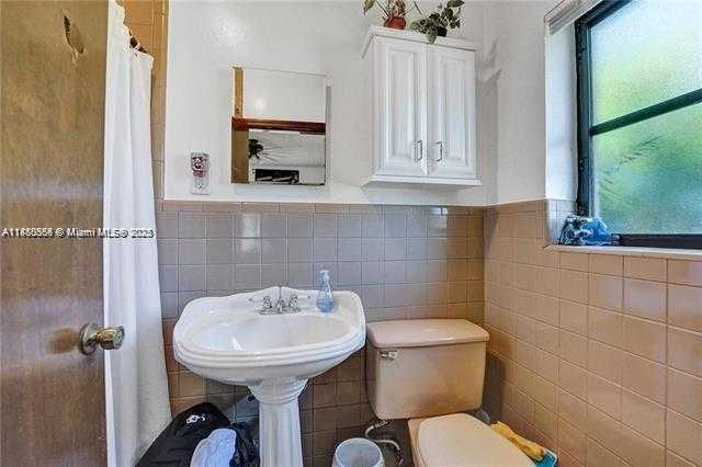 Small Image of 138 NORTH EAST 13TH AVE, Pompano Beach Number 51