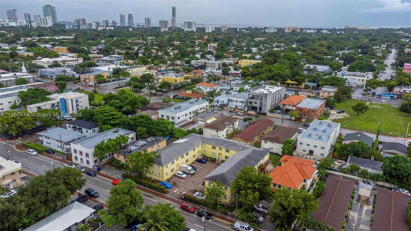 Small Image of 1345 SOUTH WEST 7TH ST #4, Miami Number 39