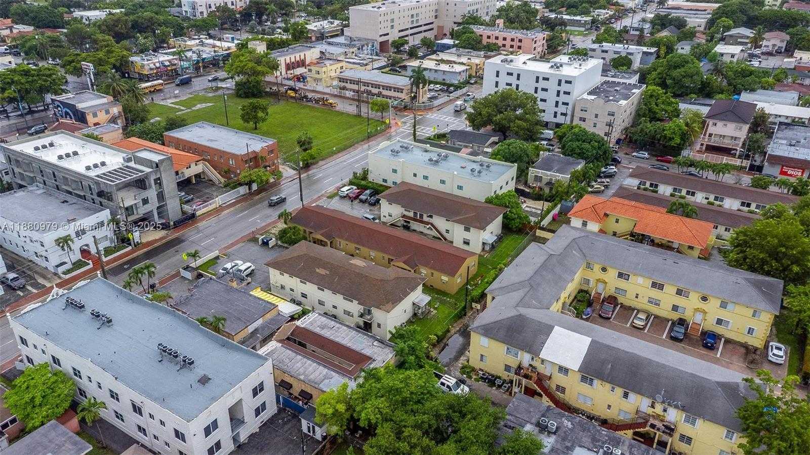 Small Image of 1345 SOUTH WEST 7TH ST #4, Miami Number 41