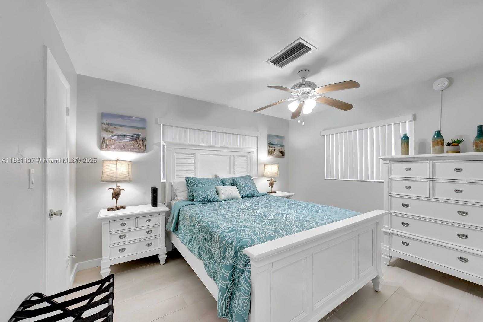 Small Image of 308 SOMBRERO BEACH RD, Other City - In The State Of Florida Number 13