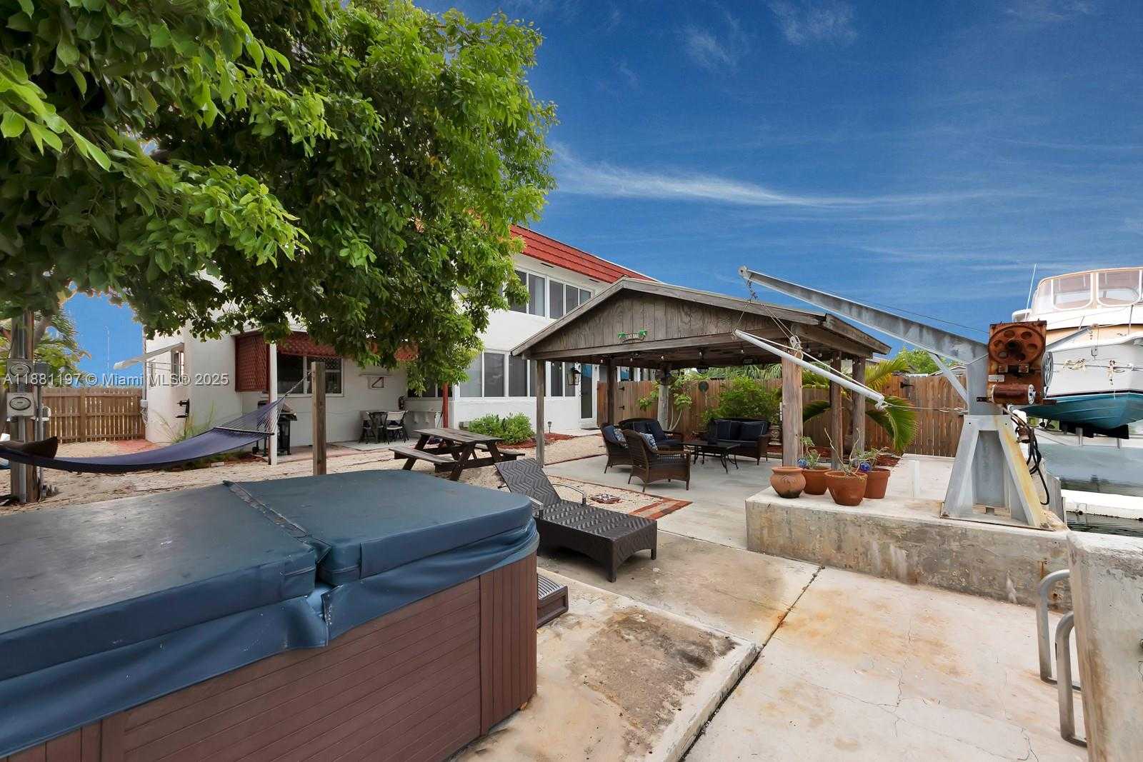 Small Image of 308 SOMBRERO BEACH RD, Other City - In The State Of Florida Number 23