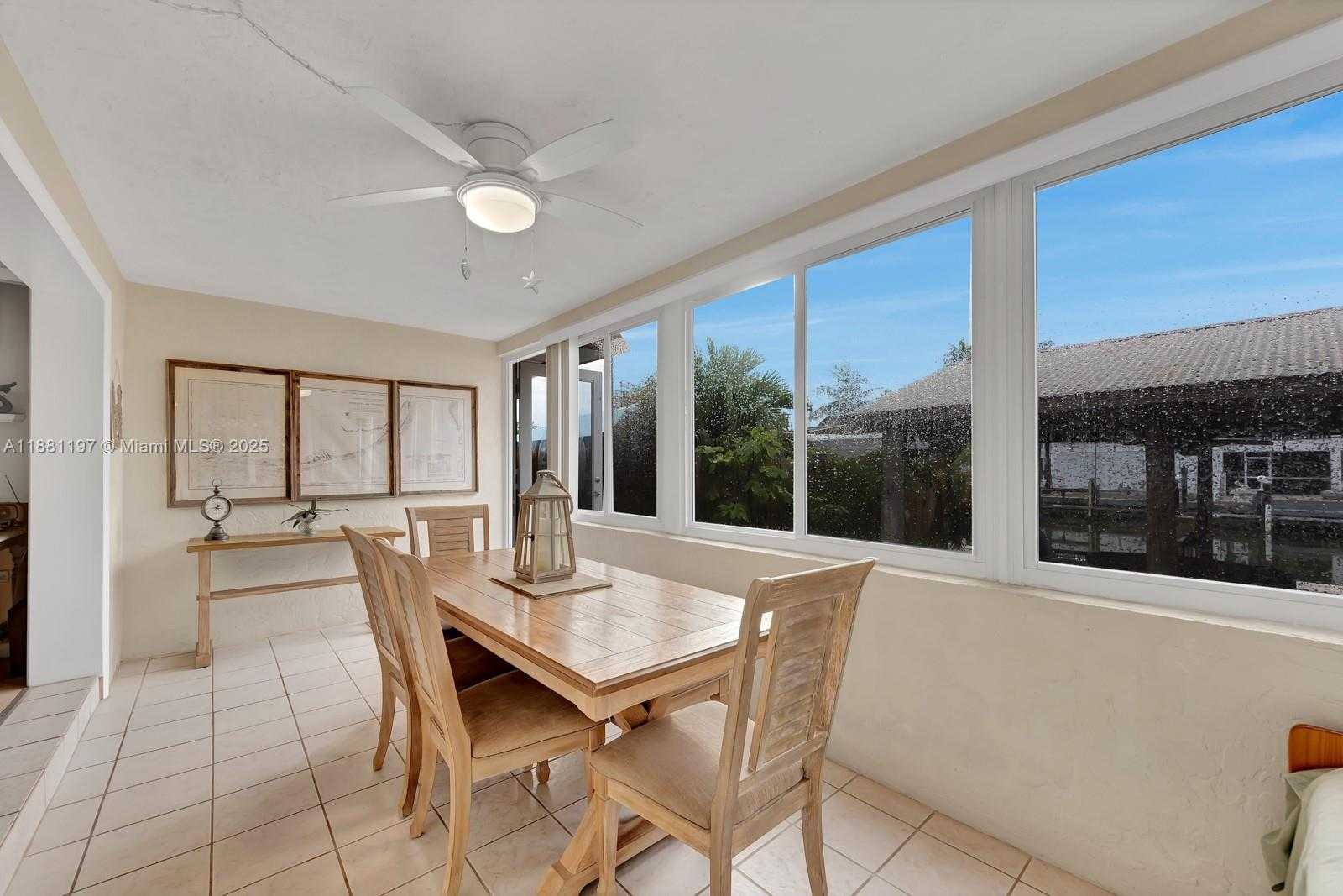 Small Image of 308 SOMBRERO BEACH RD, Other City - In The State Of Florida Number 31