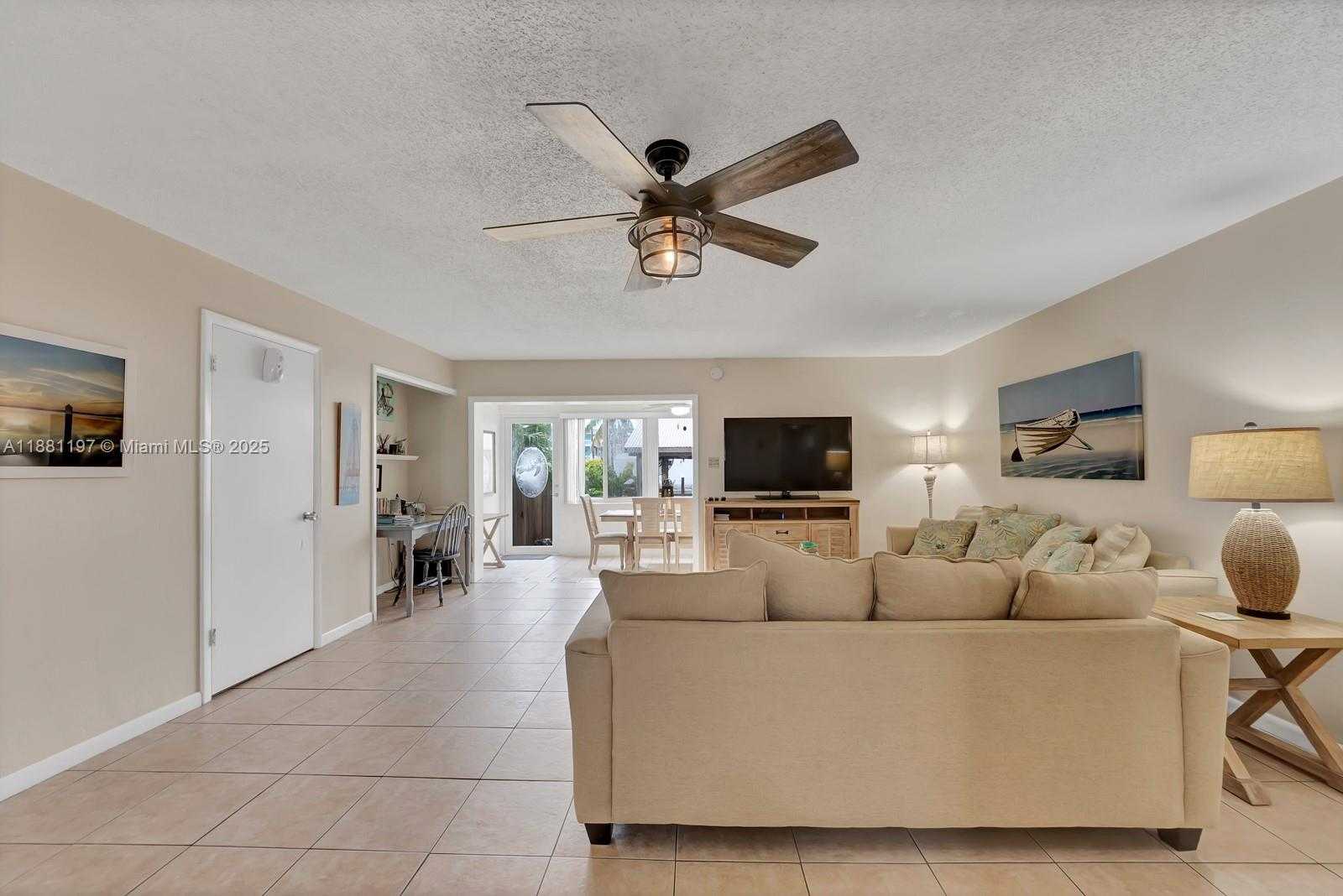 Small Image of 308 SOMBRERO BEACH RD, Other City - In The State Of Florida Number 33