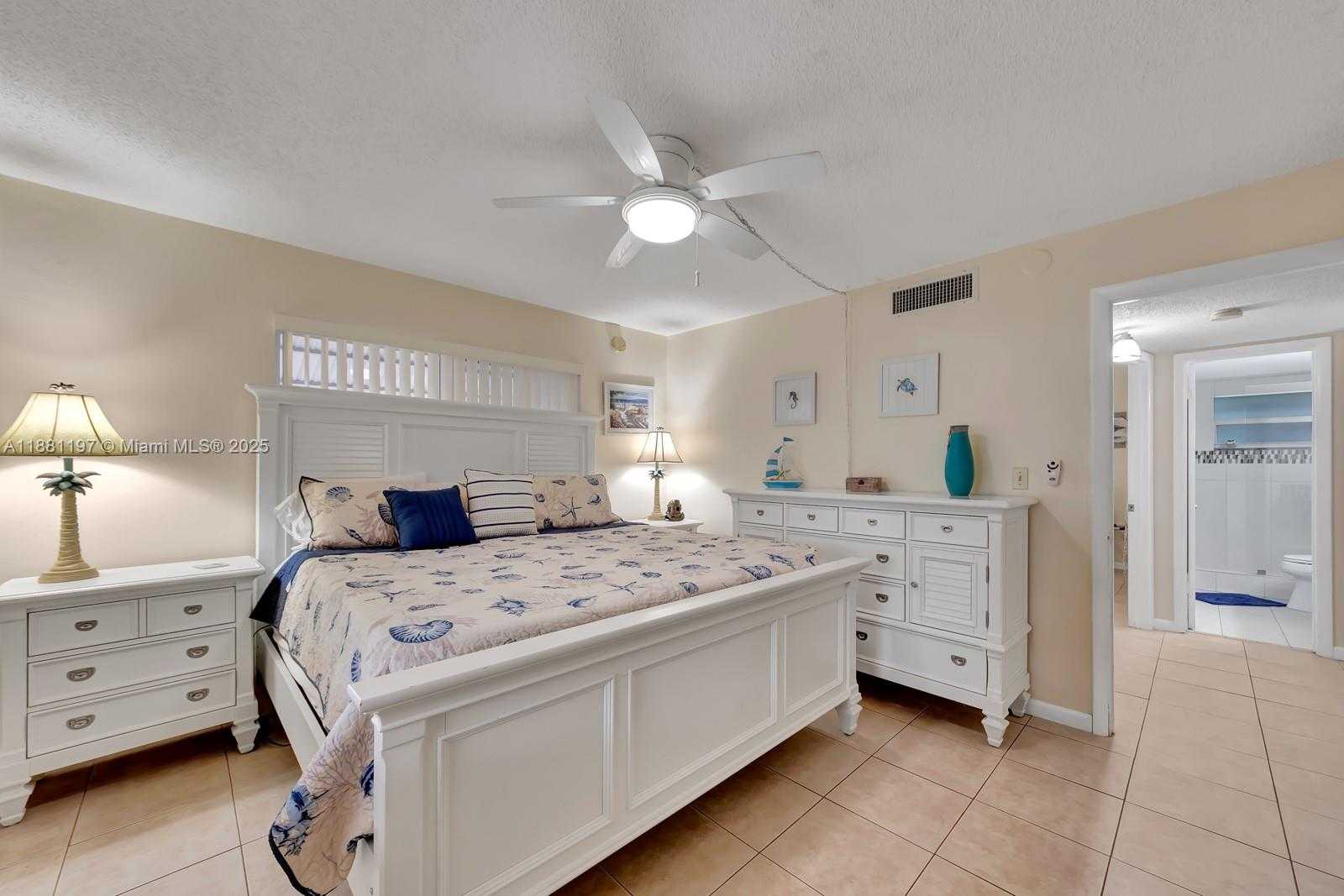 Small Image of 308 SOMBRERO BEACH RD, Other City - In The State Of Florida Number 42