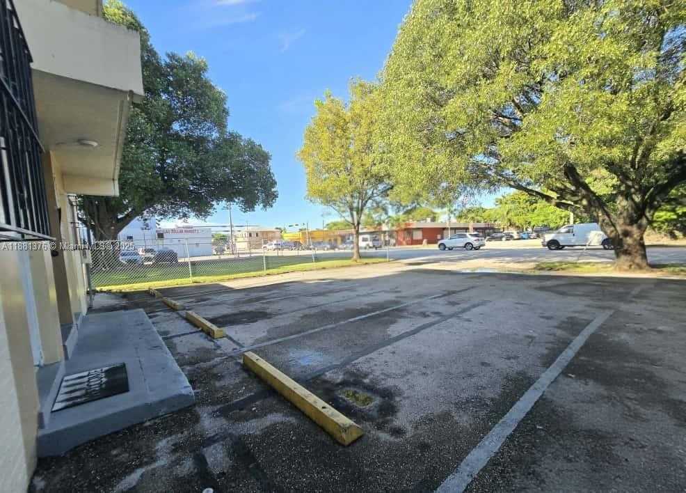 Small Image of 2835 NORTH WEST 22ND AVE #4, Miami Number 15