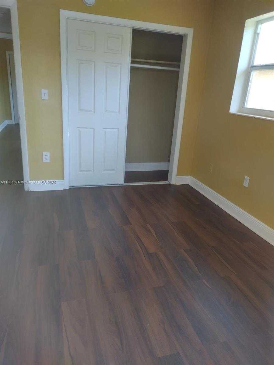 Small Image of 2835 NORTH WEST 22ND AVE #4, Miami Number 23