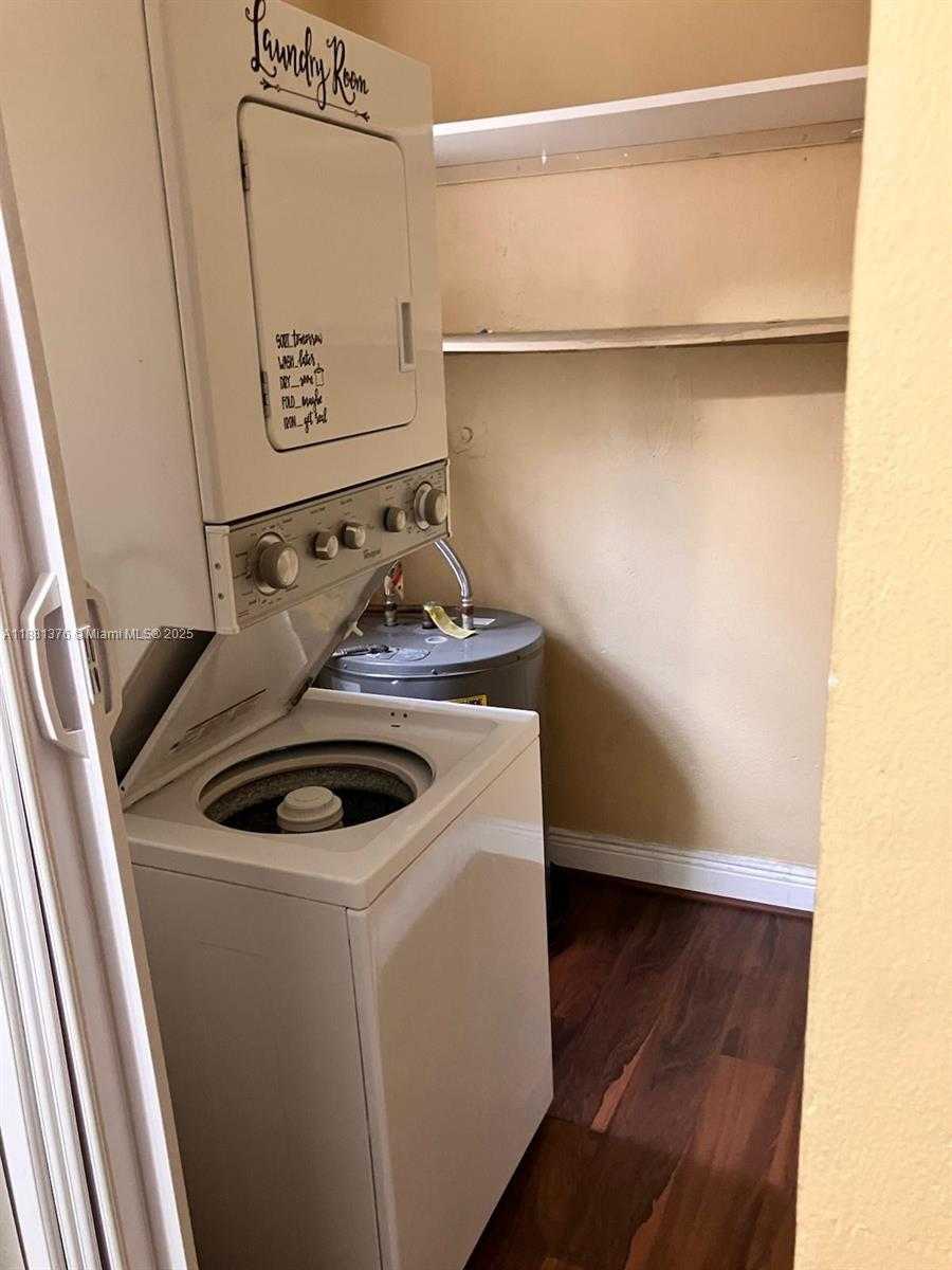 Small Image of 2835 NORTH WEST 22ND AVE #4, Miami Number 29